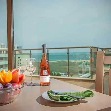 Prestige Ii Apartment