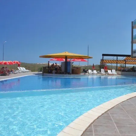 Prestige Ii Apartment